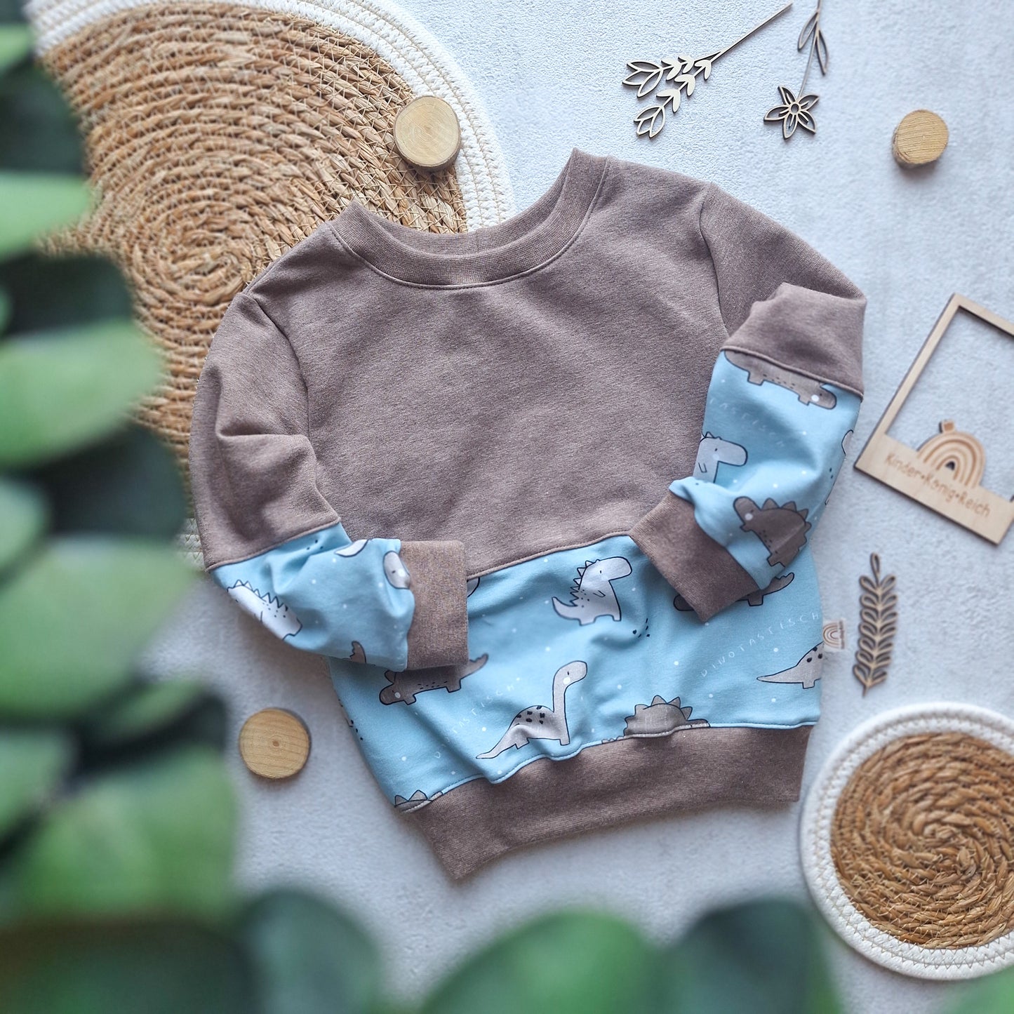 Basic Sweater "Dino" Gr. 98