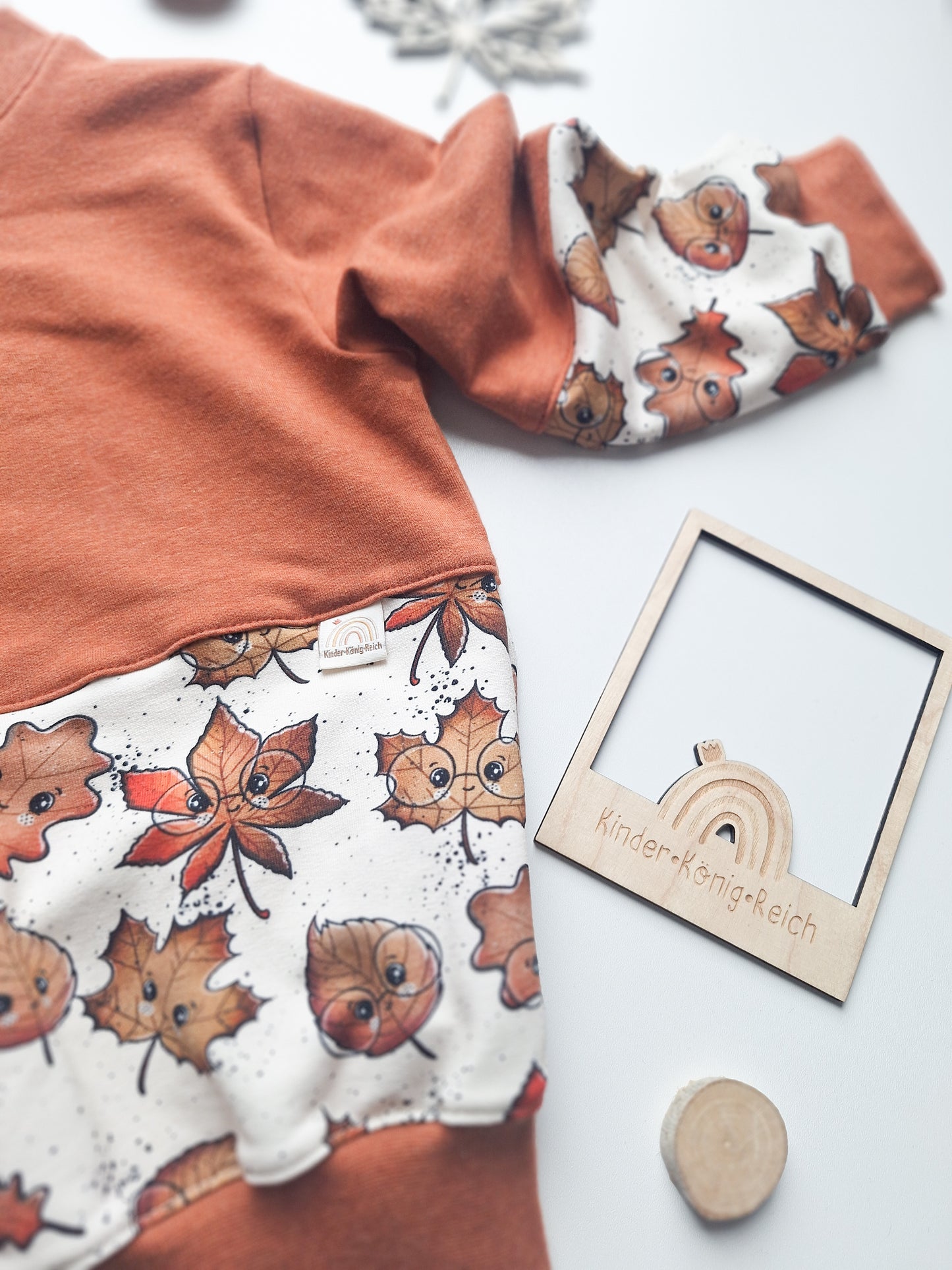 Basic Sweater "Blätterliebe" Gr. 98